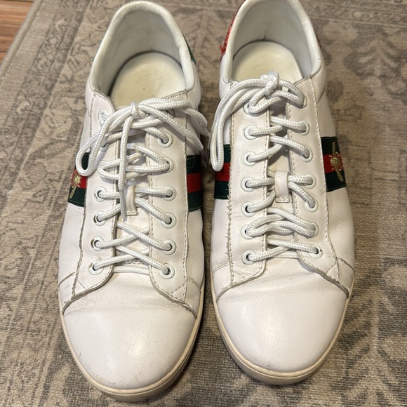 Gucci Ace Sneakers with Bee Embroidery - Picture 9 of 15